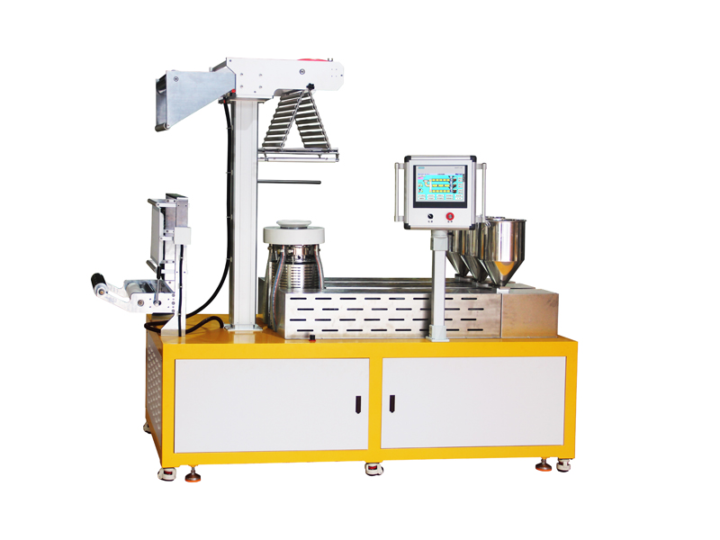 XH-430B-25三层共挤吹膜机